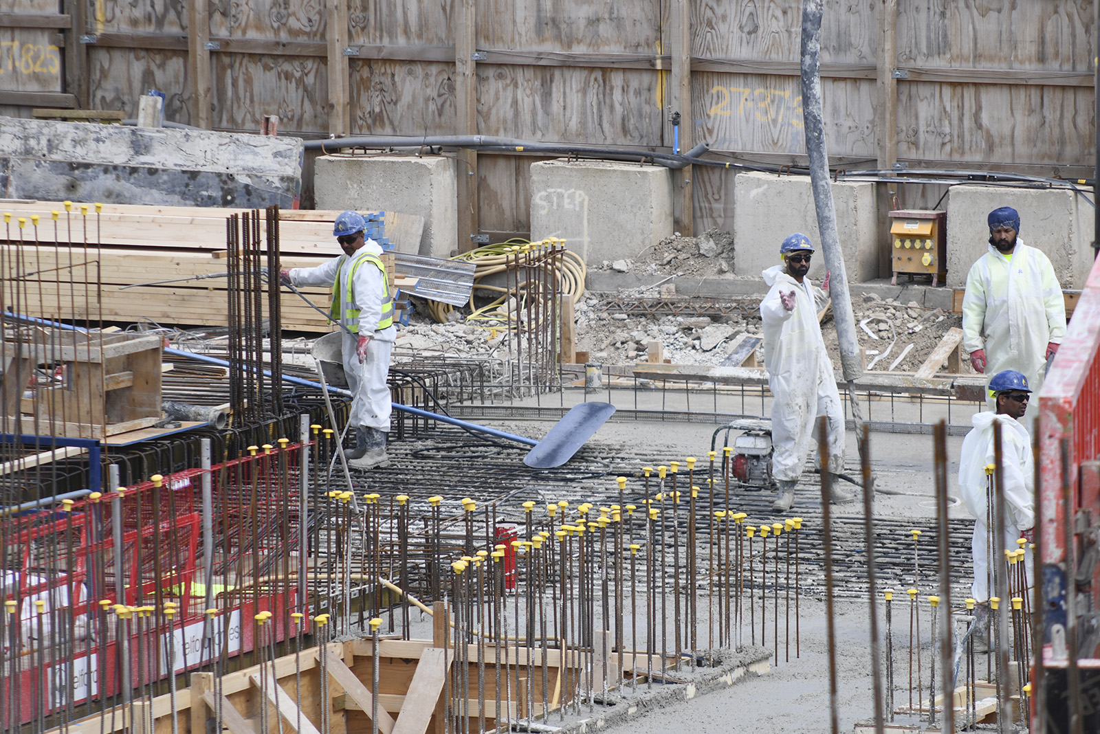 Construction-gal-9